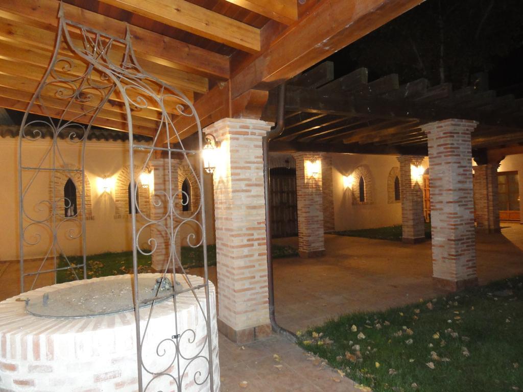 Вилла La Casona Del Tormes Альменара-де-Тормес Экстерьер фото